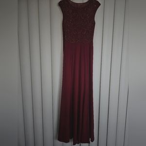 Red Evening Gown Cachet Size 4. 60 inches in length
